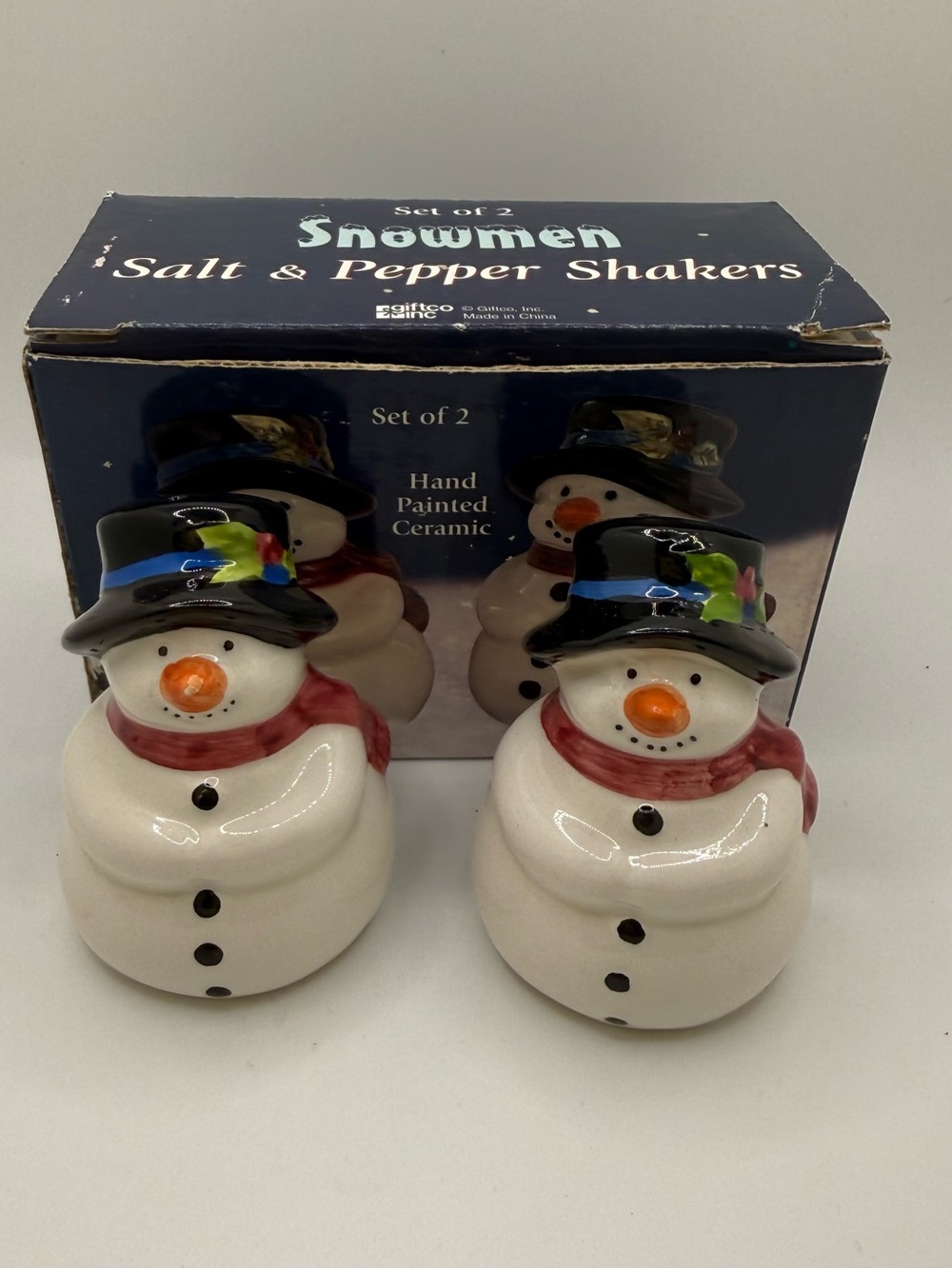 Snowmen Salt & Pepper Shakers - Hand Painted Ceramic (White) see photos